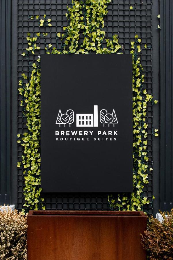 Brewery Park Aparthotel Halifax Exterior foto